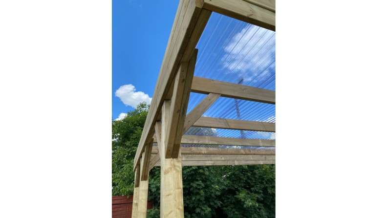 Cochera 6.06x5.03 m - 30 m2 - cobertura de PVC 