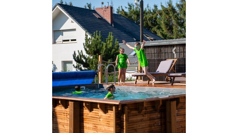 Piscina de madera AQUA 4.65 x 2.85 – H.1.24 m, azul claro, con vigas a encastrar en la solera