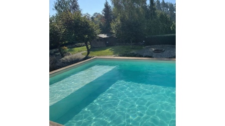Piscina de madera AQUA 7 x 3.75 - H.1.45 m con playa, arena, con vigas a encastrar en la solera