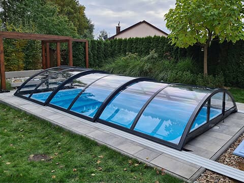 Cubiertas y cobertores para piscinas